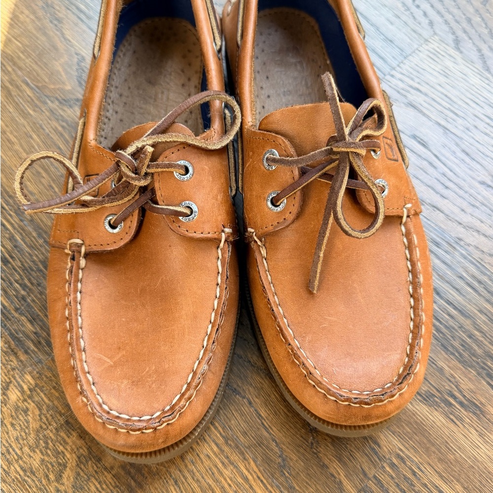 Sperry Classic Brown Leather loafers